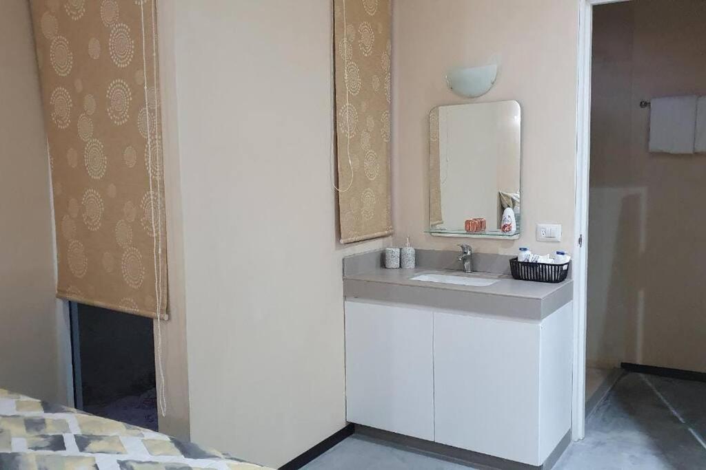Apartamento Beachfront Next To Nomads D1 *